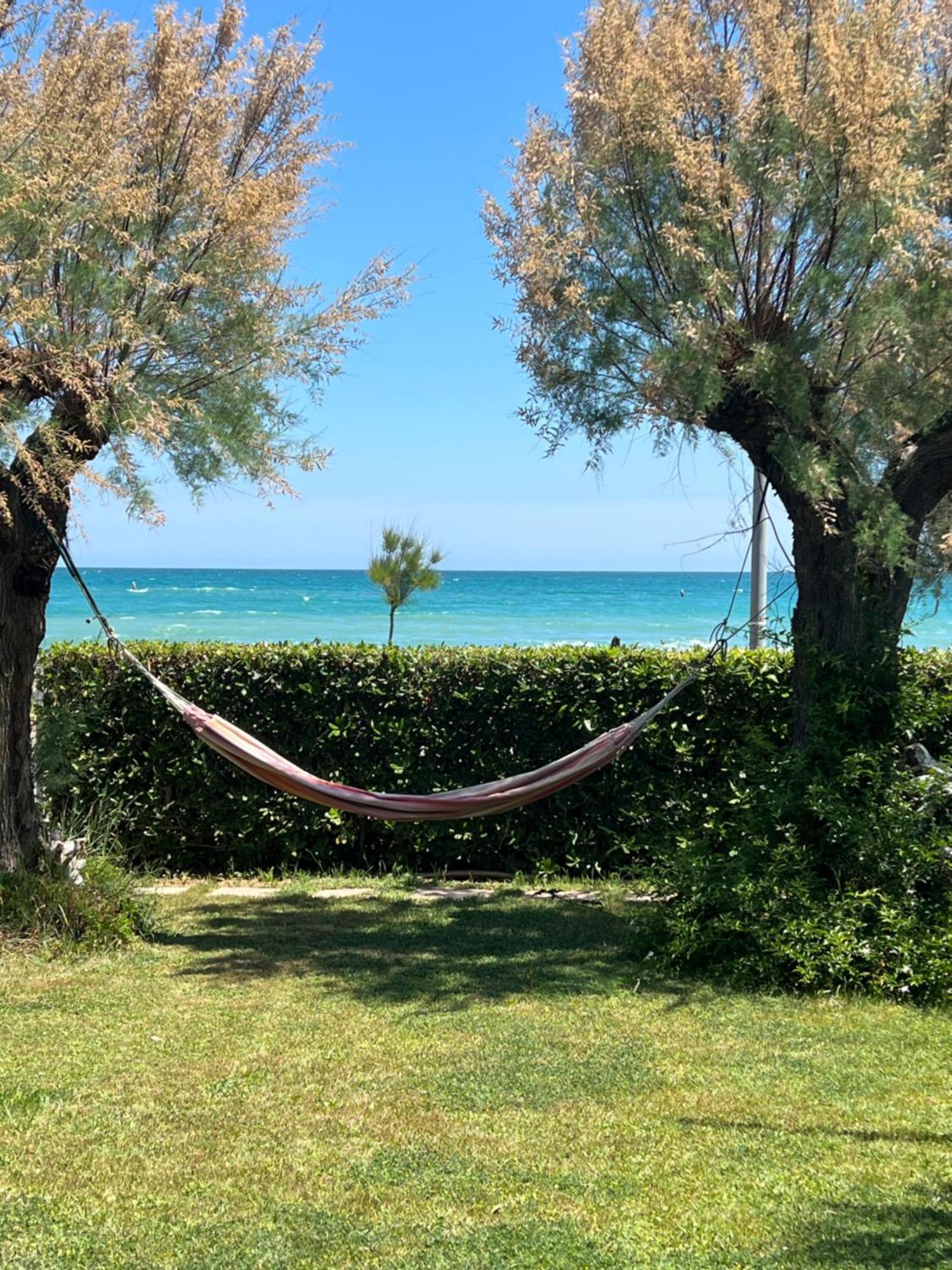 B&B I Versi Del Mare Roseto Degli Abruzzi Exterior photo