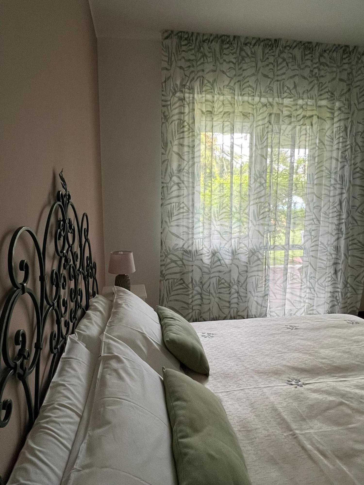 B&B I Versi Del Mare Roseto Degli Abruzzi Exterior photo